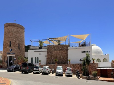 Apartment Villa in Nerja with Private Pool & Jacuzzi - Outdoor photo 8