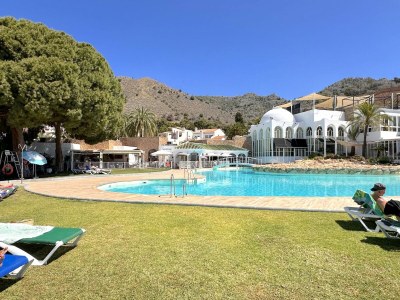 Apartment Villa in Nerja with Private Pool & Jacuzzi - Outdoor photo 16