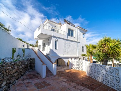 Villa Villa in Nerja mit Pool und Jacuzzi in Eastern Costa del Sol - Villa