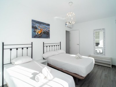 Villa Villa in Nerja mit Pool und Jacuzzi - Features photo 28