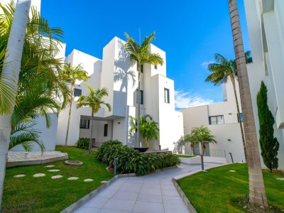 Apartment Apartment in Spain near Beaches & Trails - Outdoor photo 6