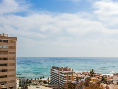 Apartment Holiday Home in Torremolinos by Playa Carihuela - Outdoor photo 3