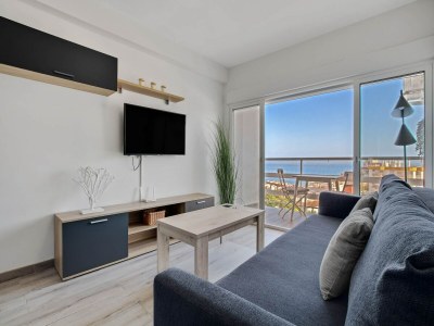 Apartment Holiday Home in Torremolinos by Playa Carihuela - Features photo 6