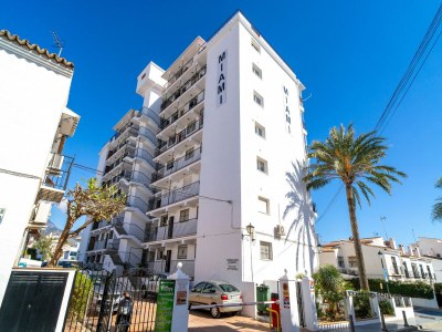 Apartment Apartment in Nerja near Burriana Beach - Outdoor photo 8