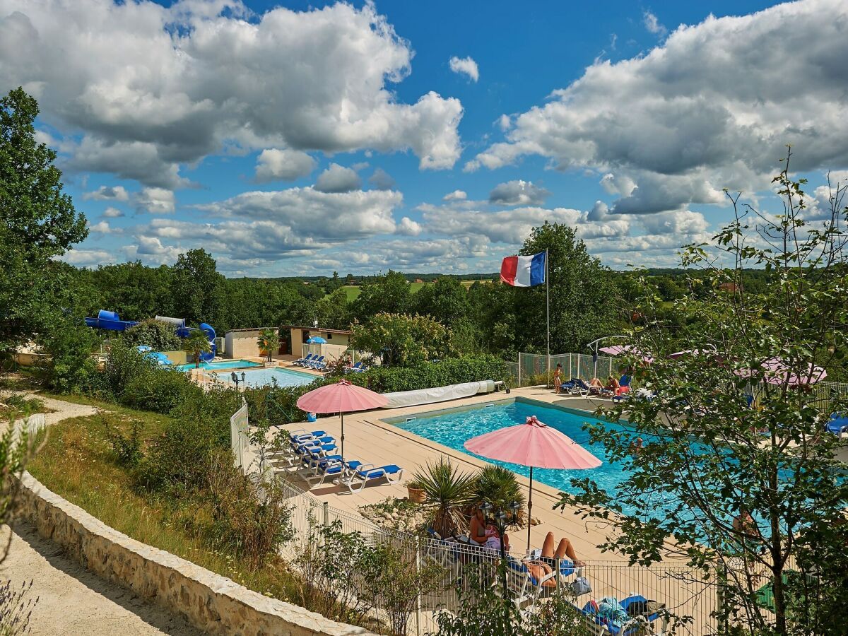 Holiday park Holiday Home in France with Private Terrace
