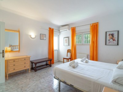 Villa Villa in Nerja with Pool near Burriana Beach - Features photo 33