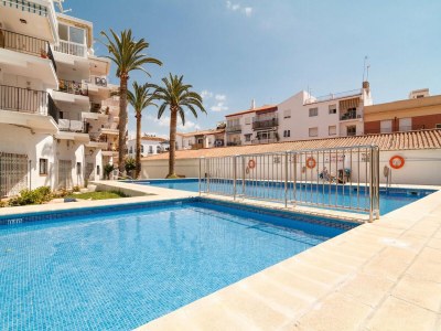 Apartment Apartment in Nerja near Carabeillo Beach - Outdoor photo 13