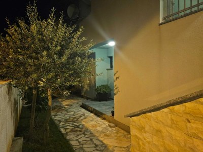 Apartment Apartments Mlikota - Two Bedroom Apt with Terrace - Outdoor photo 18