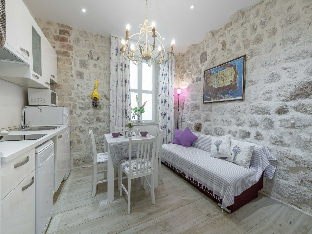 Apartment L & L Old Town Apartments - One bedroom Apartment (Lavander)