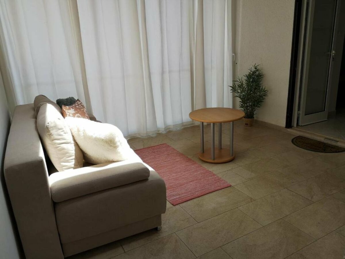 Apartment Lumbarda Resort Apartments - Comfort Two-Bedroom Apartment D8 - Features photo 5