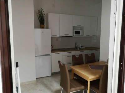 Apartment Lumbarda Resort Apartments - Comfort Two-Bedroom Apartment D8 - Features photo 3