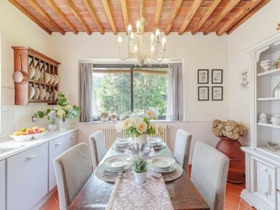 Villa Farmhouse near Lucca with Tuscan Views - Outdoor photo 42