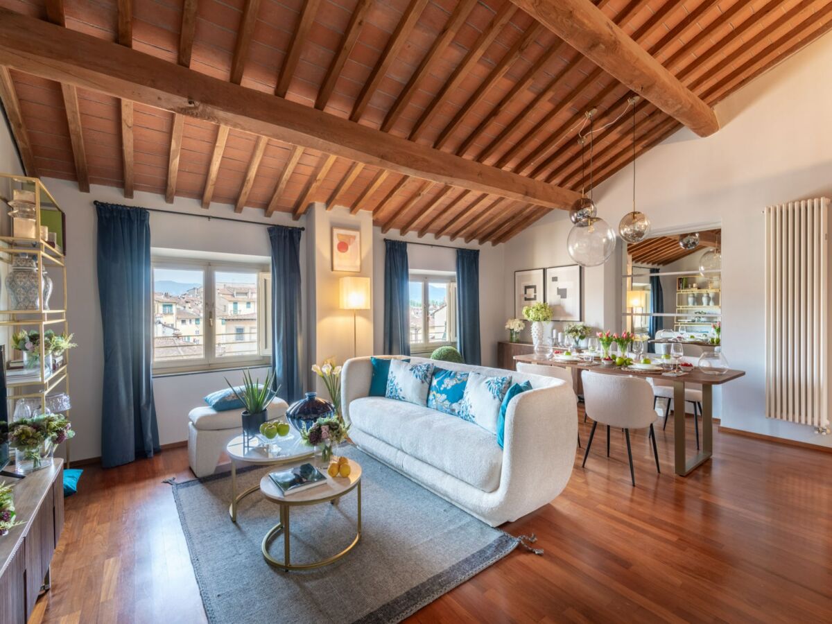 Apartment Penthouse in Lucca mit Stadtblick