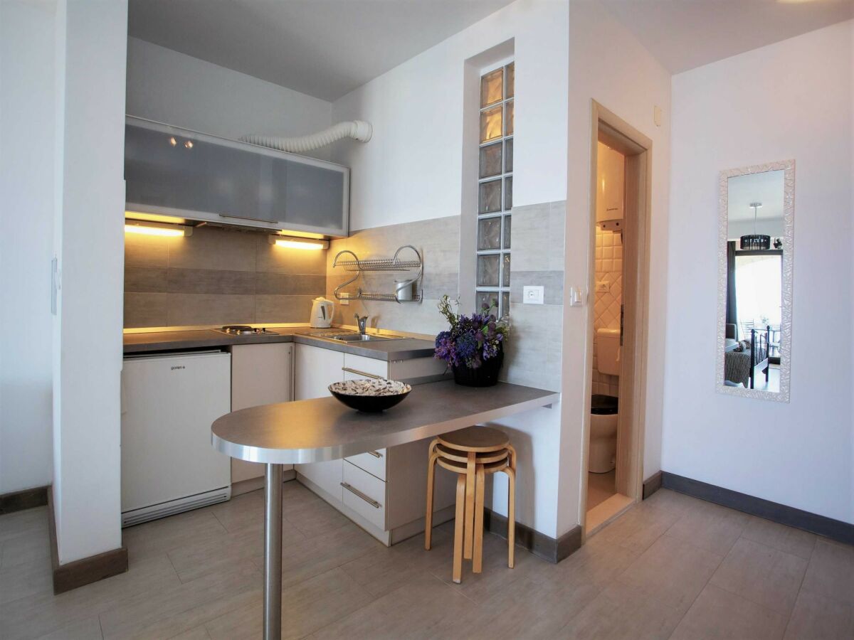 Apartment Apartments & Room Vesna - Studio Apartment with Sea View - Features photo 2