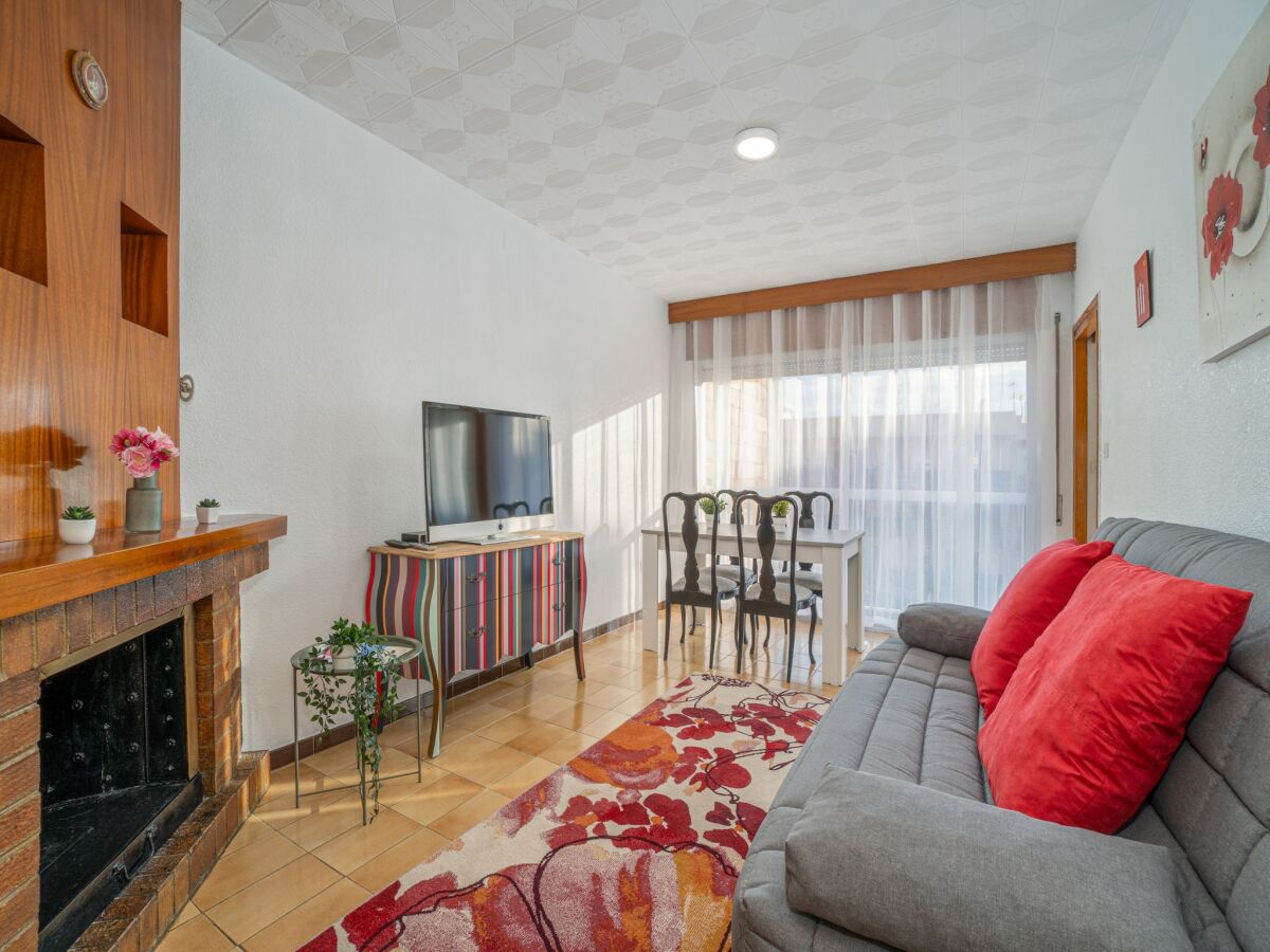 Apartment Apartment in Roses near Sandy Beach