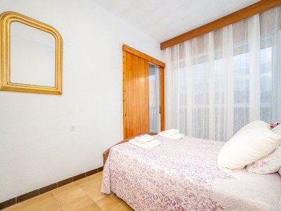 Apartment Apartment in Roses near Sandy Beach - Features photo 16