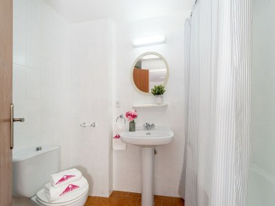 Apartment Apartment in Empuriabrava with Canal View - Features photo 19