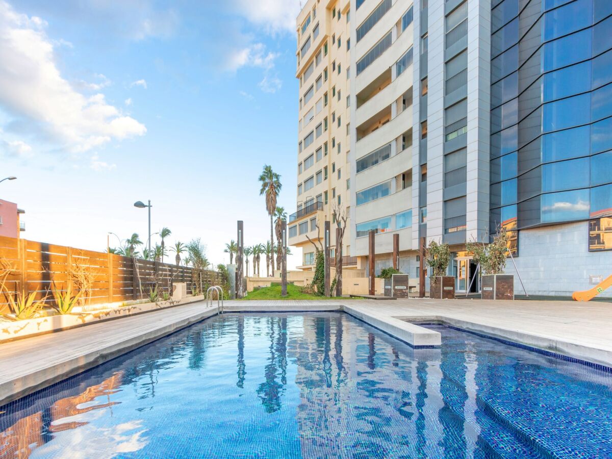 Apartment House in Empuriabrava near Aiguamolls Reserve