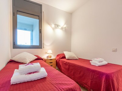 Apartment House in Empuriabrava near Aiguamolls Reserve - Features photo 29