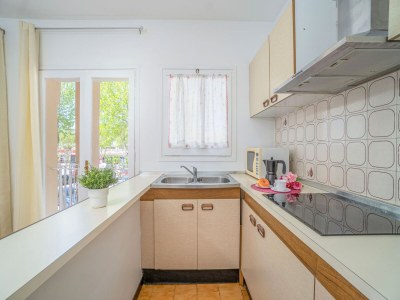 Apartment Apartment in Empuriabrava near Sandy Beach - Features photo 16
