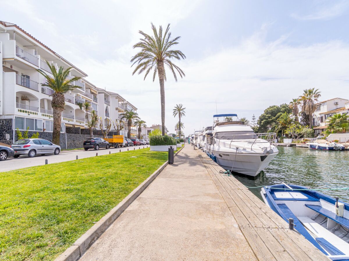 Apartment Wohnung in Empuriabrava nahe Sandstrand - Outdoor photo 2