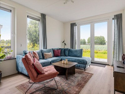 Holiday park Holiday Home in Medemblik with Private Jetty - Features photo 6