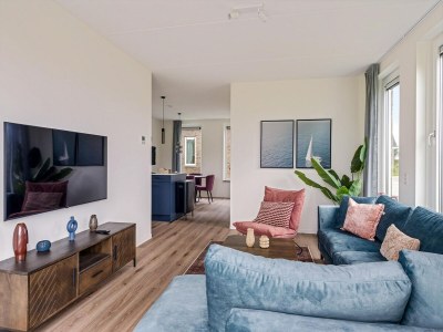 Holiday park Holiday Home in Medemblik with Private Jetty - Features photo 11
