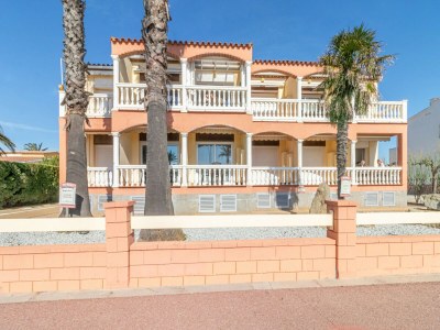 Apartment Apartment in Empuriabrava with Sea Views in Empuriabrava - Apartment