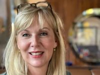 Bettina Dirks