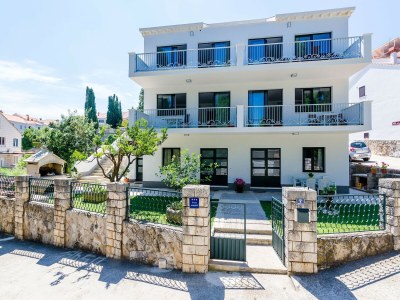 Apartment Apartments Garden - One-Bedroom Apartment with Terrace (2 Adults) - Outdoor photo 2