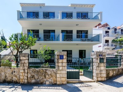 Apartment Apartments Garden - One-Bedroom Apartment with Terrace (2 Adults) - Outdoor photo 3