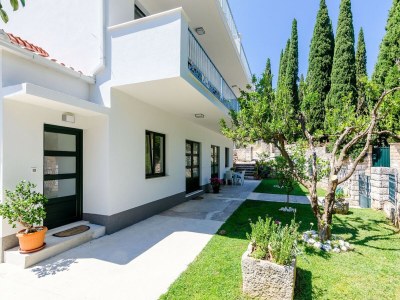 Apartment Apartments Garden - One-Bedroom Apartment with Terrace (2 Adults) - Outdoor photo 4