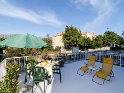 Apartment Apartment Red Orange - Two-Bedroom Apartment with Terrace - Outdoor photo 15