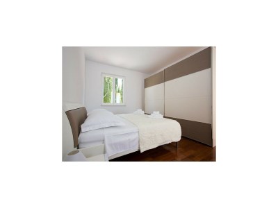 Apartment Apartments Nina - Two-Bedroom Apartment with Balcony and Sea View (Orašac) - Features photo 11