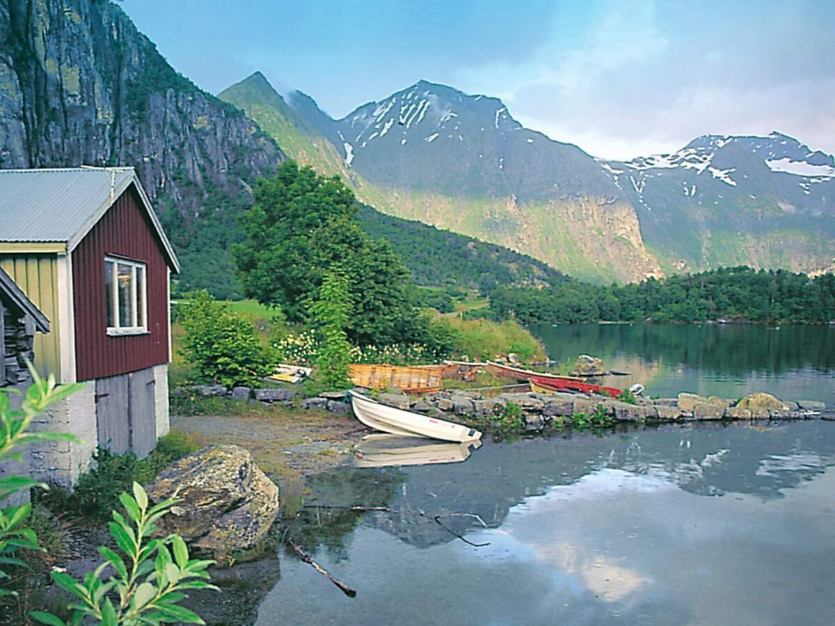 Holiday house 4 Personen Ferienhaus in Eresfjord-By Traum