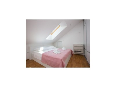 Apartment Apartments Nina - One-Bedroom Apartment (Orašac) - Features photo 7