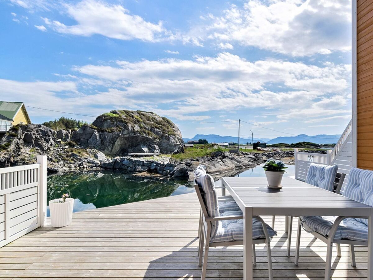 Holiday house 8 person holiday home in Sandøy