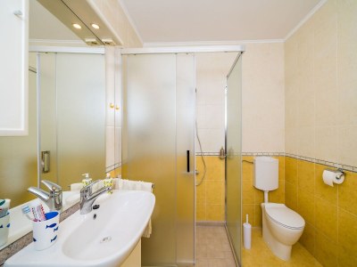 Apartment Apartment Veronika - One Bedroom Apartment with Terrace - Features photo 9