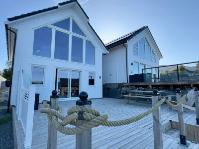 Holiday house 4 star holiday home in Huglo - Outdoor photo 2