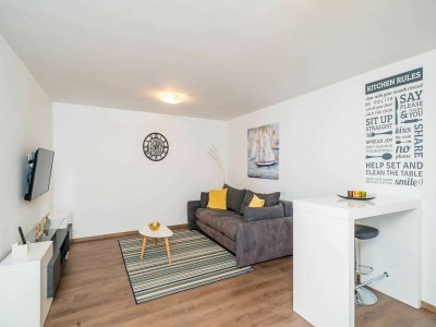 Apartment Apartments Marnic Blue Chill-One Bedroom Apartment(B) - Features photo 12