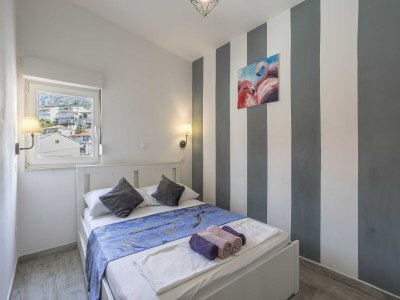 Apartment Apartment Keko - Three Bedroom Apartment with Terrace - Features photo 7