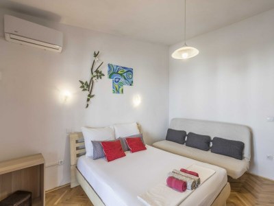 Apartment Apartment Keko - Three Bedroom Apartment with Terrace - Features photo 12