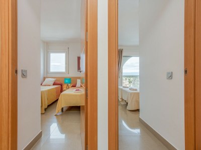 Apartment Apartment in Empuriabrava with Sea Views - Features photo 18
