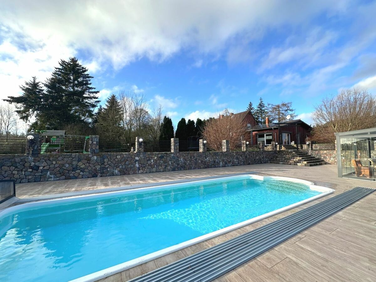 Holiday house Ferienhaus MILA - mit Pool, Sauna, Whirlwanne, 5000qm Privatgelände und Bolzplatz