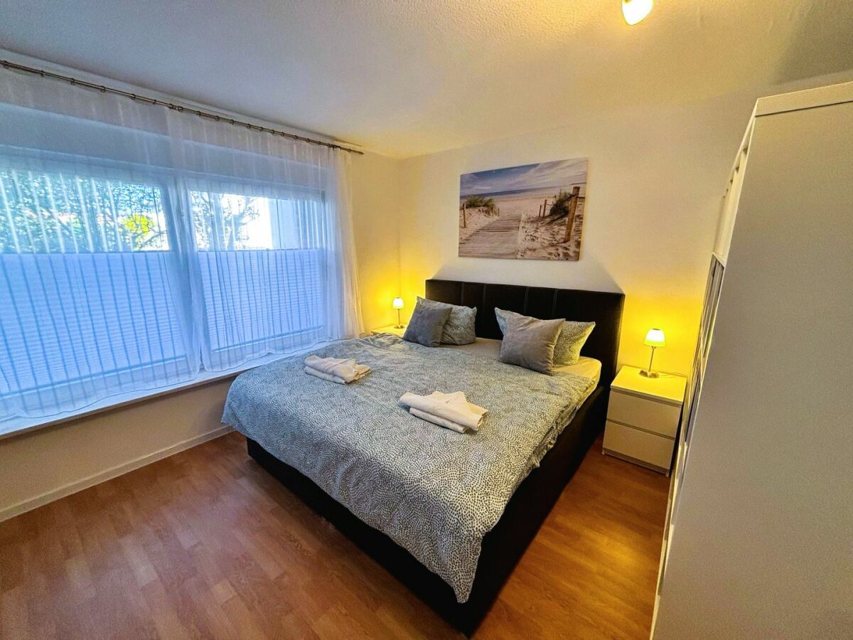 Holiday apartment Haus Ostseesprung - Fewo Valentina im EG mit Terrasse und gem. Garten