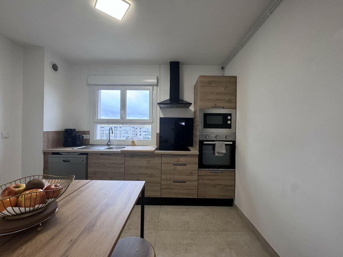 Apartment Apartment in Le Mans near 24 Hours Circuit - Features photo 5