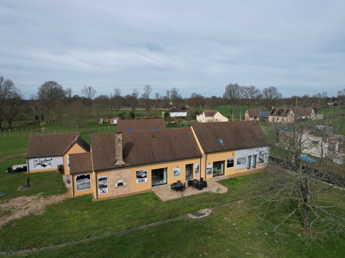 Villa Villa in Moncé-en-Belin nahe Le Mans - Outdoor photo 2
