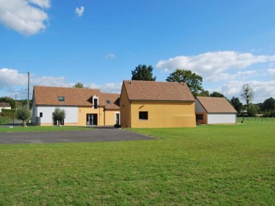 Villa Villa in Moncé-en-Belin nahe Le Mans - Outdoor photo 12
