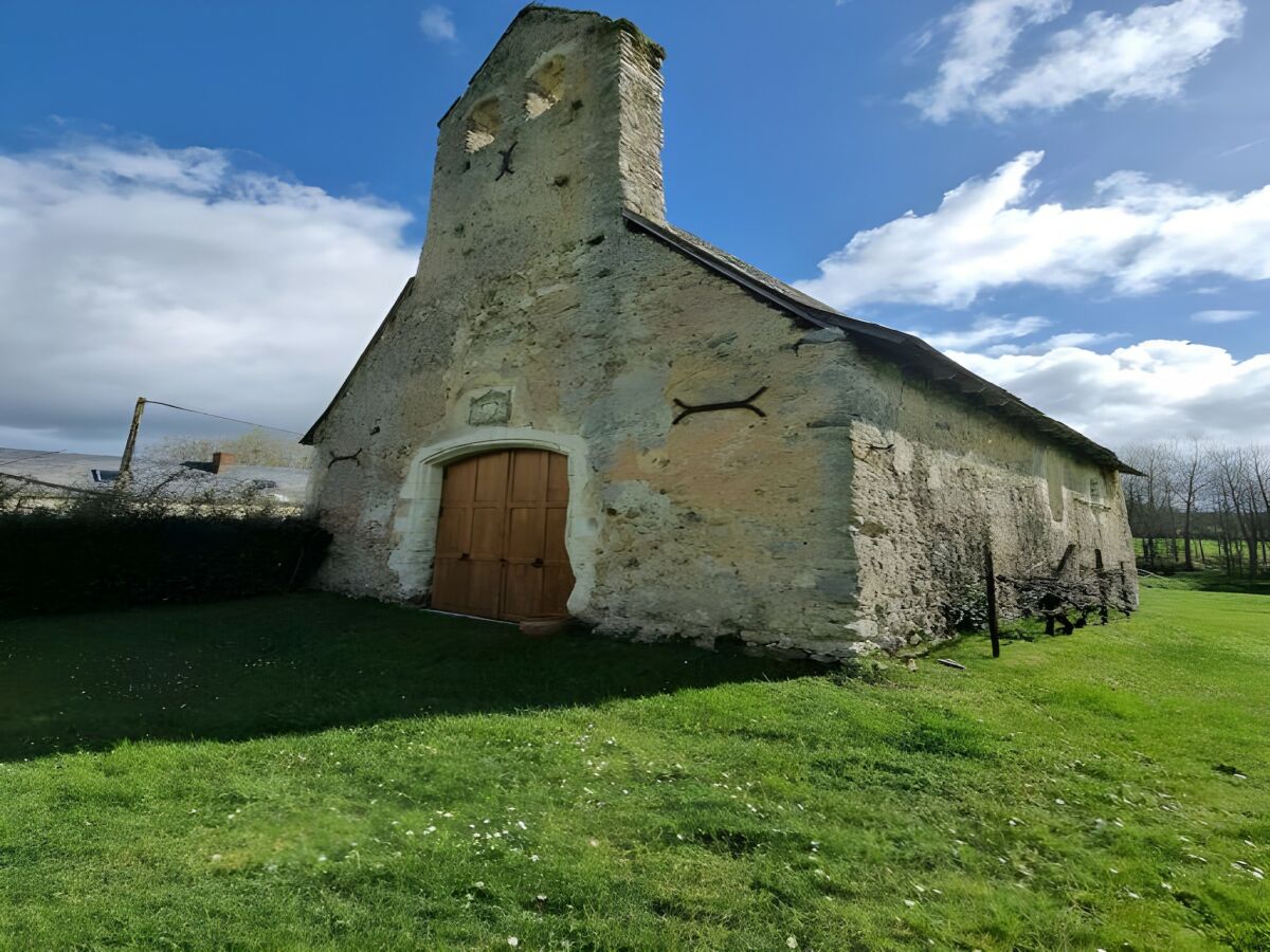 Holiday house Barn in Sarthe with Private Heated Pool - Outdoor photo 3