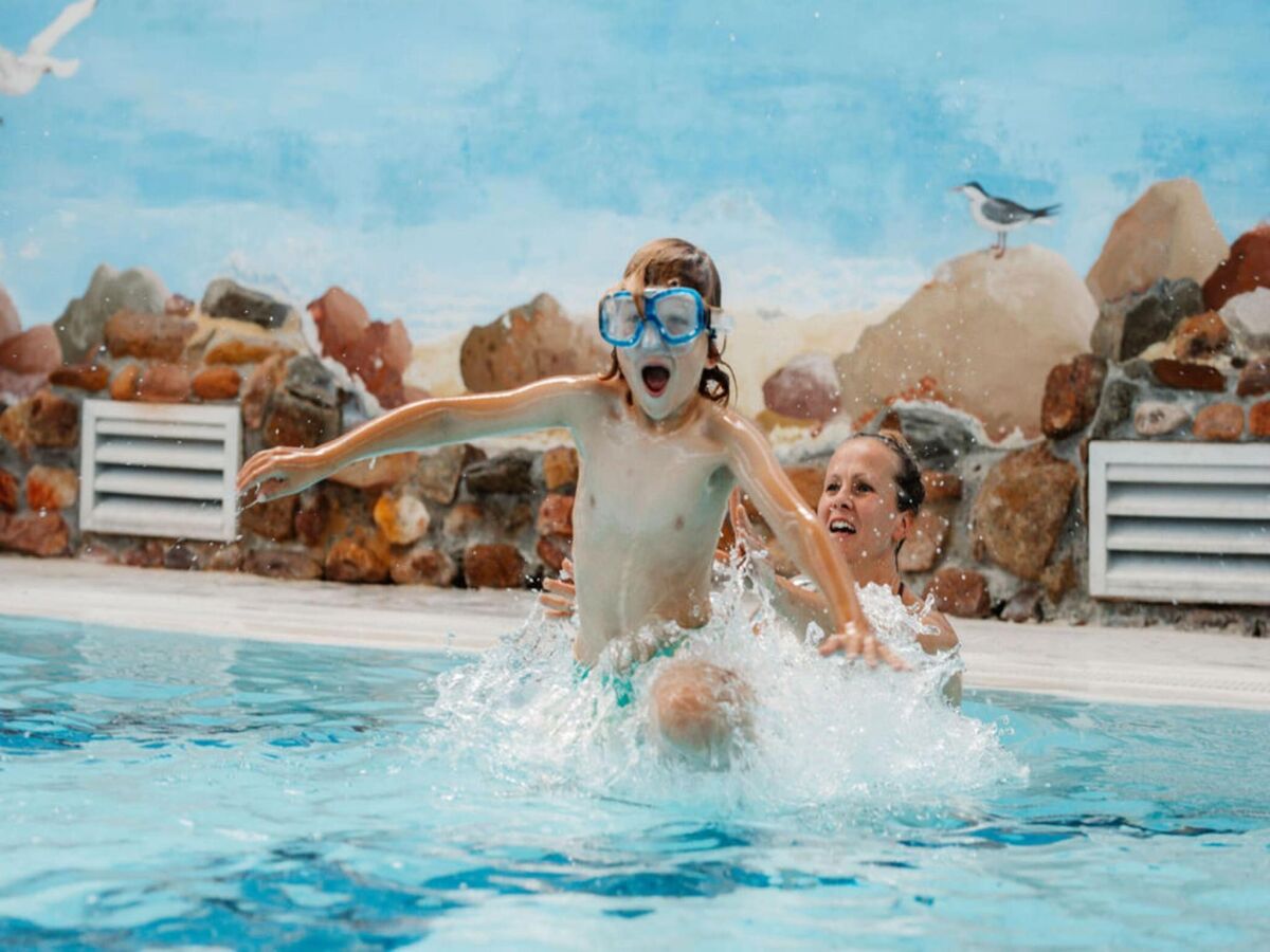 Holiday house Holiday Home in Scherpenzeel near Nature Park - Outdoor photo 3